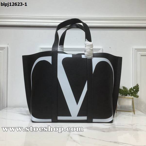 高仿ValentinoVLOGO Valentino Garavani Escape小牛皮購物袋blpj12623