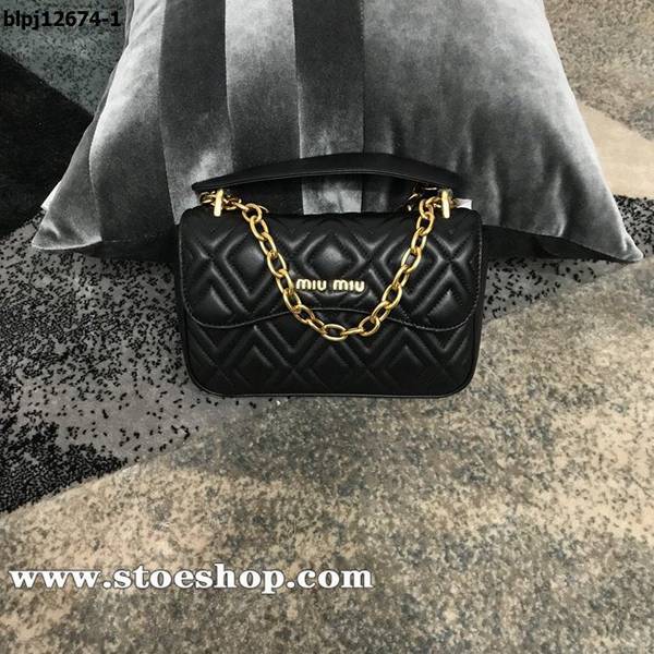 高仿包包miumiu克色新款頂級進口Matelasse小羊皮最新棱格壓紋設計blpj12674