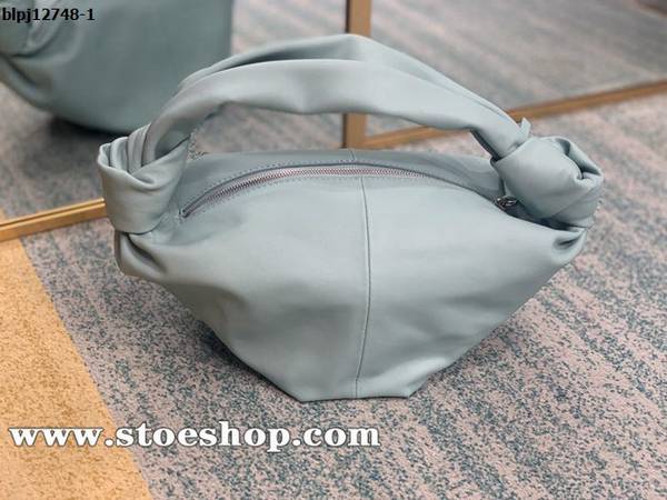 a貨高仿BOTTEGA VENETABV Mini Bag 2020早春打結包 餃子blpj12748