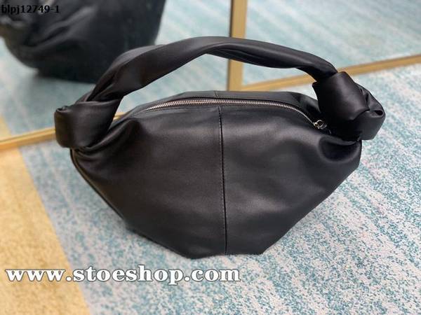 高仿名牌包BOTTEGA VENETABV Mini Bag 2020早春打結包 餃子blpj12749
