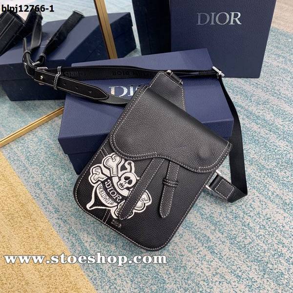 高仿包DIOR男女通用Dior Oblique提花圖案馬鞍斜挎包blpj12766