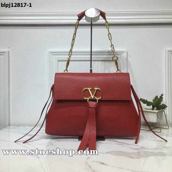 奢侈品ValentinoValentino Garavani VRING 粒面小牛皮肩背包blpj12817 1 奢侈品ValentinoValentino Garavani VRING 粒面小牛皮肩背包blpj12817