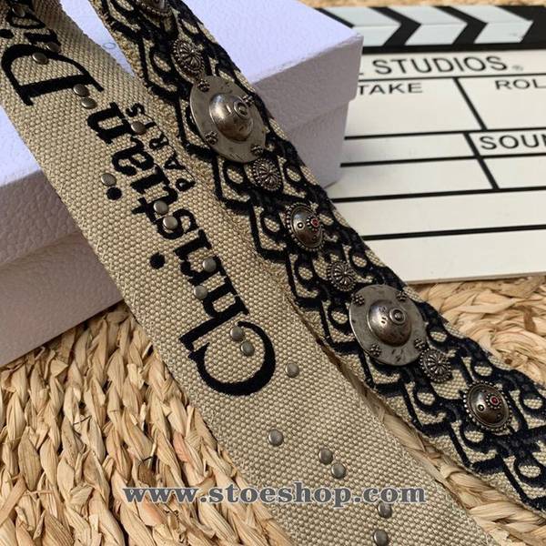 經典款A貨DIOR【羅馬肩帶藍色皮】 白色和黑色刺繡帆布寬肩帶blpj12842 6 經典款A貨DIOR【羅馬肩帶藍色皮】 白色和黑色刺繡帆布寬肩帶blpj12842