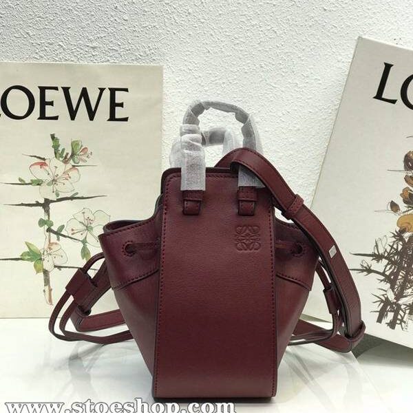 a貨LOEWE酒紅平紋皮mini hammock bag吊床包全牛皮blpj12864