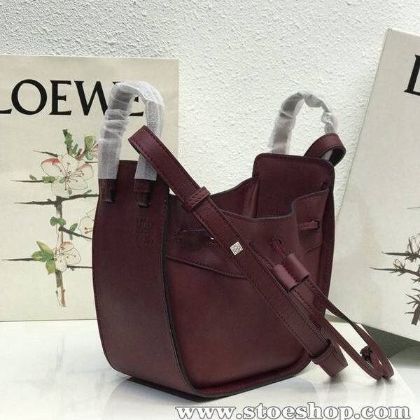 a貨LOEWE酒紅平紋皮mini hammock bag吊床包全牛皮blpj12864