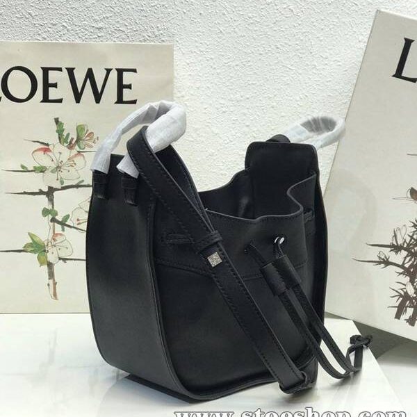 原單LOEWE黑平紋皮mini hammock bag吊床包全牛皮blpj12866