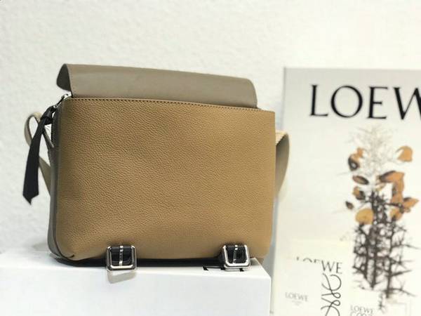 高仿包包批發LOEWE杏色拼military messenger XS小號郵差包進口荔枝紋小皮blpj12877 7 高仿包包批發LOEWE杏色拼military messenger XS小號郵差包進口荔枝紋小皮blpj12877