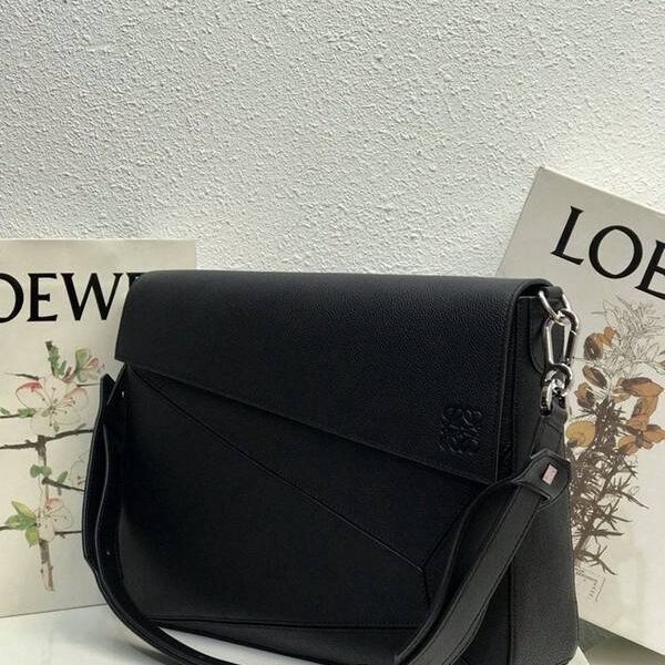 原單LOEWE羅意威專櫃新款 Puzzle 男款系列黑色立方體造型進口西班牙小牛皮blpj12882 9 原單LOEWE羅意威專櫃新款 Puzzle 男款系列黑色立方體造型進口西班牙小牛皮blpj12882