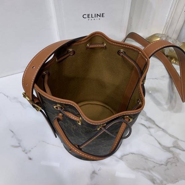 高仿精品批發celine水桶包全新的Triomphe Canvas設計blpj12937 5 高仿精品批發celine水桶包全新的Triomphe Canvas設計blpj12937