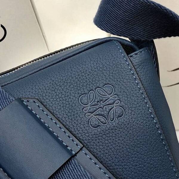 高仿包包批發LOEWE新款XS郵差包military messenger經信典使包枝荔紋小牛皮blpj12941 12 高仿包包批發LOEWE新款XS郵差包military messenger經信典使包枝荔紋小牛皮blpj12941