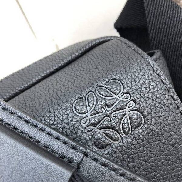 奢侈品a貨LOEWE新款XS郵差包military messenger經信典使包枝荔紋小牛皮