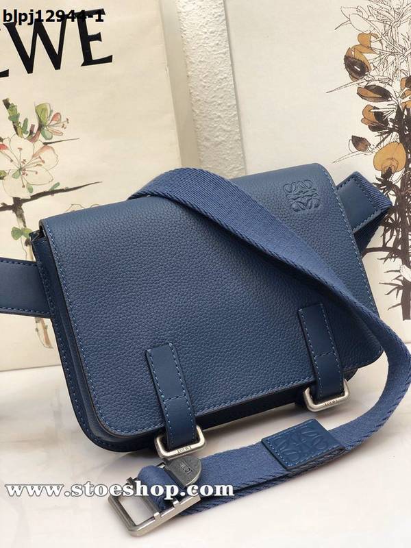 A貨之家LOEWEMilitary Bumbag Loewe 最新男仕腰包粒面牛皮blpj12944 1 A貨之家LOEWEMilitary Bumbag Loewe 最新男仕腰包粒面牛皮blpj12944