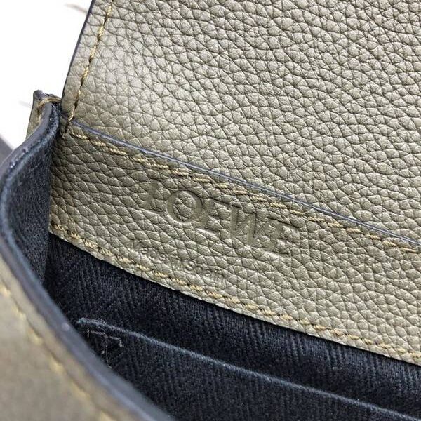 高仿包包LOEWEMilitary Bumbag Loewe 最新男仕腰包粒面牛皮blpj12945 15 高仿包包LOEWEMilitary Bumbag Loewe 最新男仕腰包粒面牛皮blpj12945