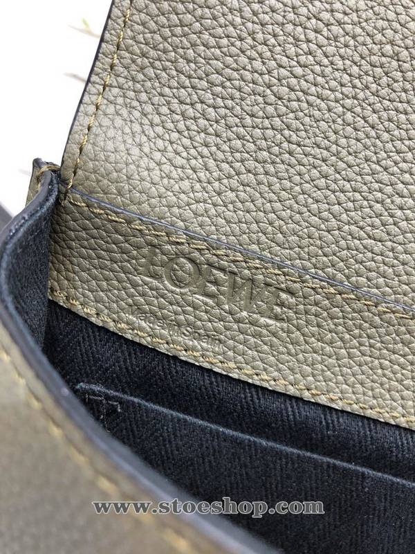 高仿包包LOEWEMilitary Bumbag Loewe 最新男仕腰包粒面牛皮blpj12945 8 高仿包包LOEWEMilitary Bumbag Loewe 最新男仕腰包粒面牛皮blpj12945