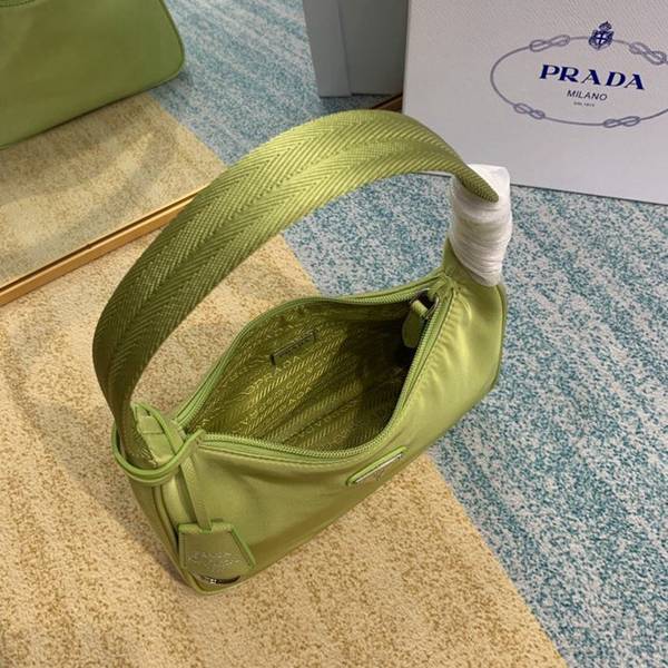 高仿包prada牛油果Prada 爆款Hobo腋下包blpj12992 7 高仿包prada牛油果Prada 爆款Hobo腋下包blpj12992