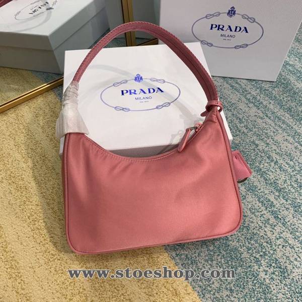 頂級1:1 prada 爆款腋下包 2 頂級1:1 prada 爆款腋下包