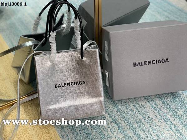 高仿包balenciaga托特包North South托特包柔滑但有紋理的皮革blpj13006