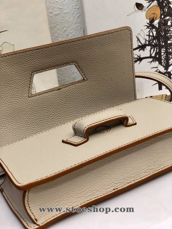 頂級高仿LOEWEBarcelona bag 砂白柔軟珠地小牛皮搭配經典撞色小牛皮blpj13031 4 頂級高仿LOEWEBarcelona bag 砂白柔軟珠地小牛皮搭配經典撞色小牛皮blpj13031