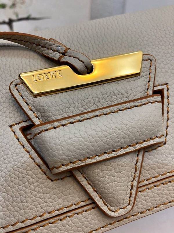 頂級高仿LOEWEBarcelona bag 砂白柔軟珠地小牛皮搭配經典撞色小牛皮blpj13031 5 頂級高仿LOEWEBarcelona bag 砂白柔軟珠地小牛皮搭配經典撞色小牛皮blpj13031