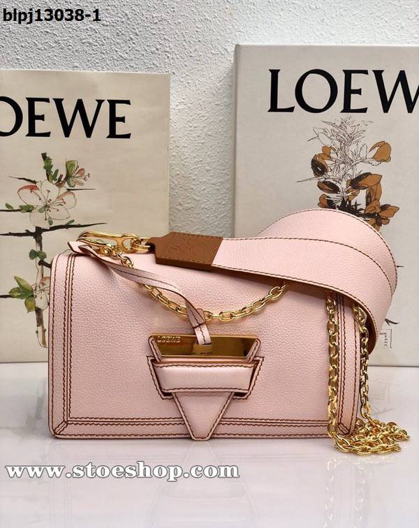 高仿包LOEWEBarcelona bag冰粉柔軟珠地小牛皮搭配經典撞色小牛皮blpj13038 1 高仿包LOEWEBarcelona bag冰粉柔軟珠地小牛皮搭配經典撞色小牛皮blpj13038