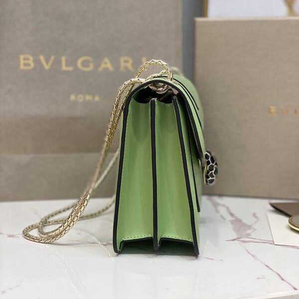原單奢侈品BVLGARISerpenti Forever系列鏈條斜挎包牛油果綠blpj13079