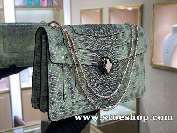 頂級高仿BVLGARI新品蛇頭包薄荷綠蛇Serpenti Forever系列mini款斜挎包blpj13099 3 頂級高仿BVLGARI新品蛇頭包薄荷綠蛇Serpenti Forever系列mini款斜挎包blpj13099
