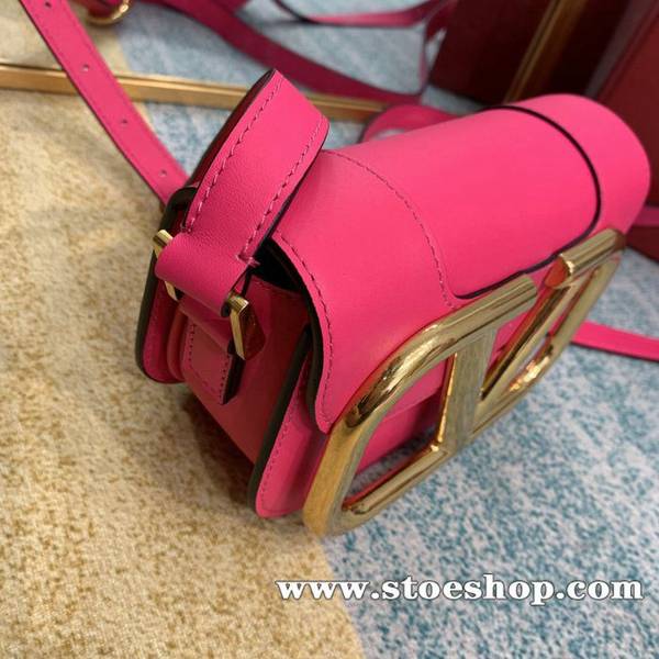 高仿精品批發Valentino風琴包Valentino Garavani MAXI 2020款金屬LOGO小牛皮斜挎包blpj13118 3 高仿精品批發Valentino風琴包Valentino Garavani MAXI 2020款金屬LOGO小牛皮斜挎包blpj13118