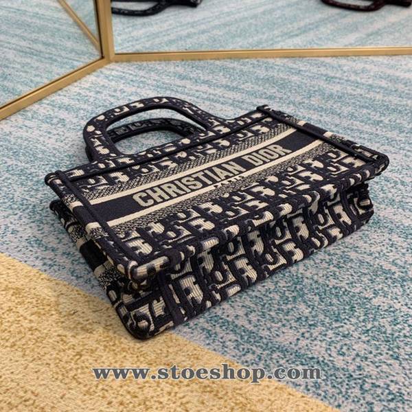 高仿精品推薦DIOR藍Dior mini book tote 標誌性老花款oblique復古印花圖案blpj13121 8 高仿精品推薦DIOR藍Dior mini book tote 標誌性老花款oblique復古印花圖案blpj13121