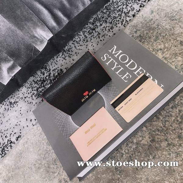 時尚a貨miumiupocket wallet新款錢夾5ML204頂級山羊皮正面愛心與miumiu 金屬徽標blpj13168 3 時尚a貨miumiupocket wallet新款錢夾5ML204頂級山羊皮正面愛心與miumiu 金屬徽標blpj13168