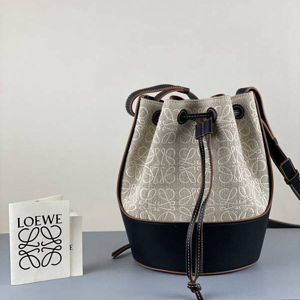 奢侈品1：1LOEWE新款水桶提花布拉繩袋blpj13173