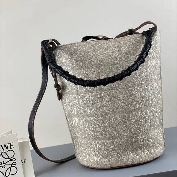 LOEWE 水桶包 Gate bucket復古風 10 LOEWE 水桶包 Gate bucket復古風