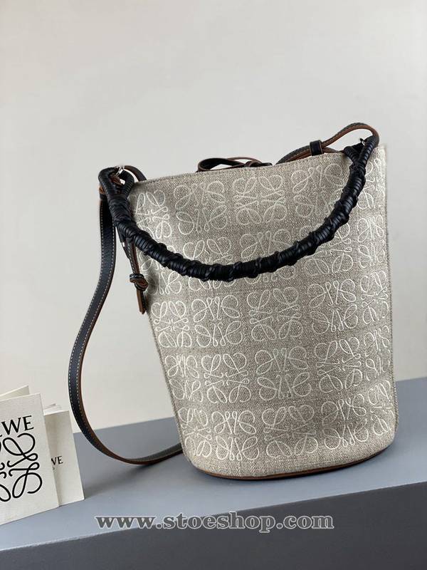 LOEWE 水桶包 Gate bucket復古風 2 LOEWE 水桶包 Gate bucket復古風