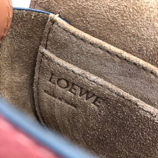 高仿原單LOEWE荔枝紋蝦粉羅意威專櫃最新款迷你馬鞍包頂級進口小牛皮blpj13184 9 高仿原單LOEWE荔枝紋蝦粉羅意威專櫃最新款迷你馬鞍包頂級進口小牛皮blpj13184