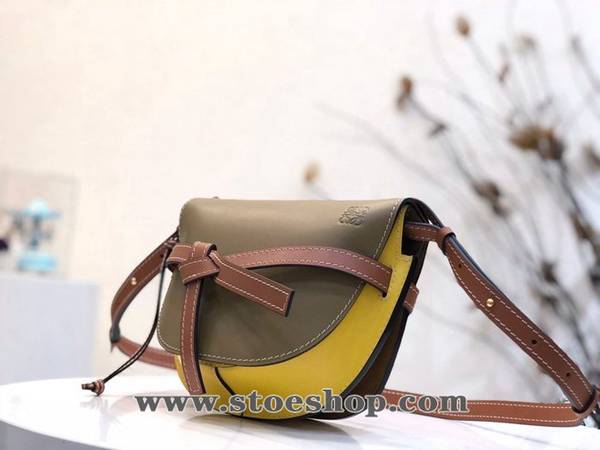高仿精品批發LOEWE平紋皮抹茶色2019專櫃同步新款羅意威馬鞍包平紋新色Gate 手袋blpj13231 2 高仿精品批發LOEWE平紋皮抹茶色2019專櫃同步新款羅意威馬鞍包平紋新色Gate 手袋blpj13231