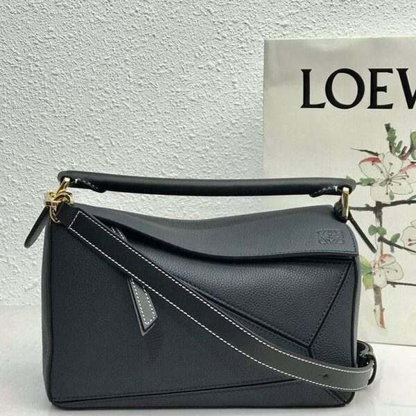 最高等級LOEWE荔枝午夜藍Puzzle 羅意威進口西班牙小牛皮blpj13273