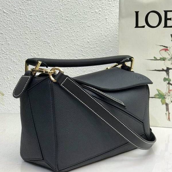 最高等級LOEWE荔枝午夜藍Puzzle 羅意威進口西班牙小牛皮blpj13273