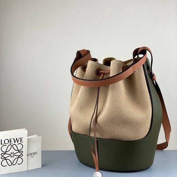 高仿包包批發LOEWE氣球包balloon拉繩袋blpj13275