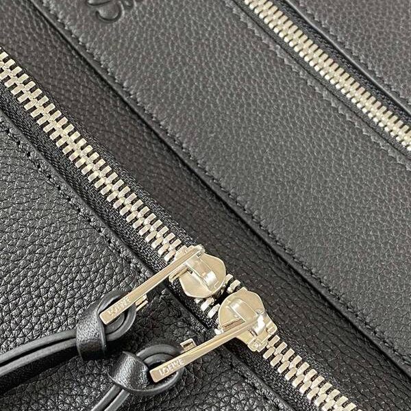高仿精品推薦LOEWE新版背包 Goya系列雙肩書包粒面小牛皮blpj13279