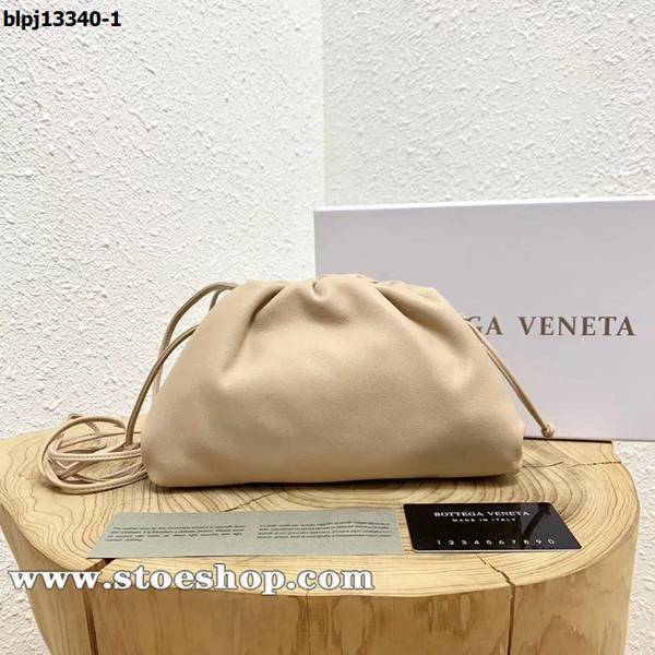 頂級原單BOTTEGA VENETABottega Veneta奶茶色餃子包雲朵包blpj13340