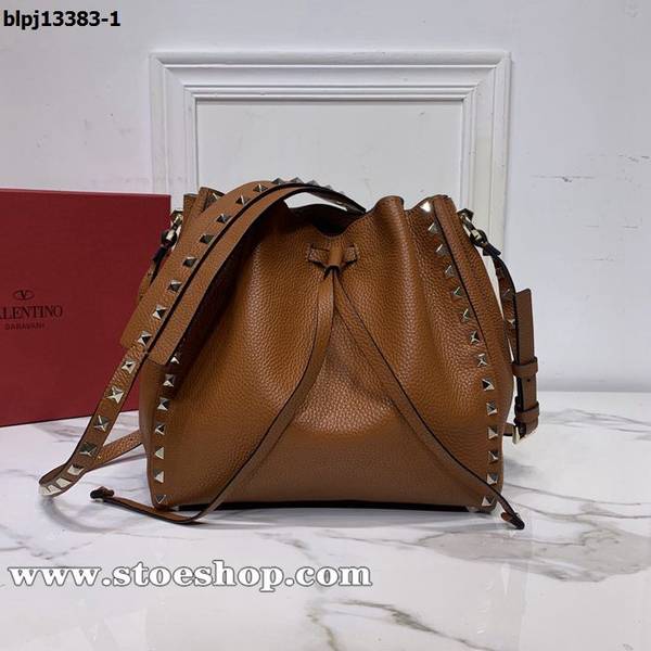 竭誠精品Valentino粒紋牛皮單肩包0070Garavani Rockstud真空電鍍鉚釘blpj13383