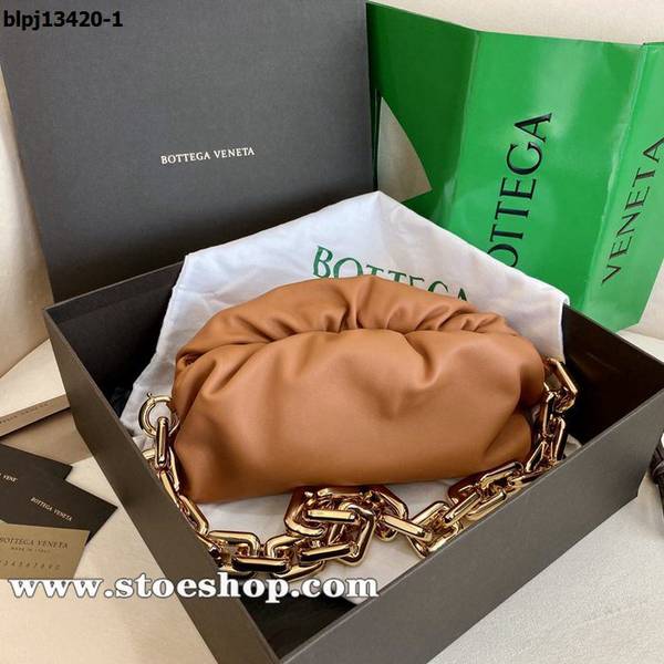 原單複製BOTTEGA VENETA黏土橘鏈條雲朵包blpj13420