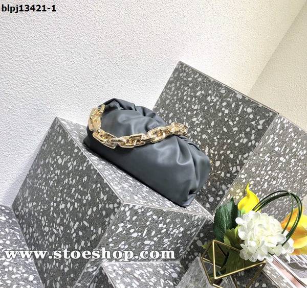 頂級原單BOTTEGA VENETABottega Veneta Chain Pouch金屬鏈條雲朵手拿單肩blpj13421