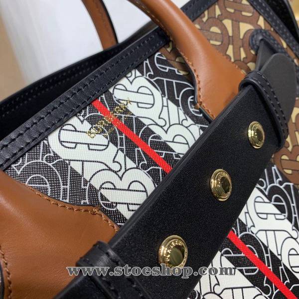 高仿名牌包burberry貝爾特包敞口式托特包款「The Belt 貝爾特包」柔軟的雙色皮革打造blpj13568 4 高仿名牌包burberry貝爾特包敞口式托特包款「The Belt 貝爾特包」柔軟的雙色皮革打造blpj13568