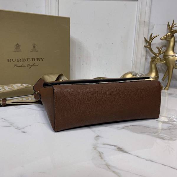 高仿包burberry斜背包粒紋皮革與 Vintage 復古格紋打造肩背包或手拿包blpj13572 9 高仿包burberry斜背包粒紋皮革與 Vintage 復古格紋打造肩背包或手拿包blpj13572