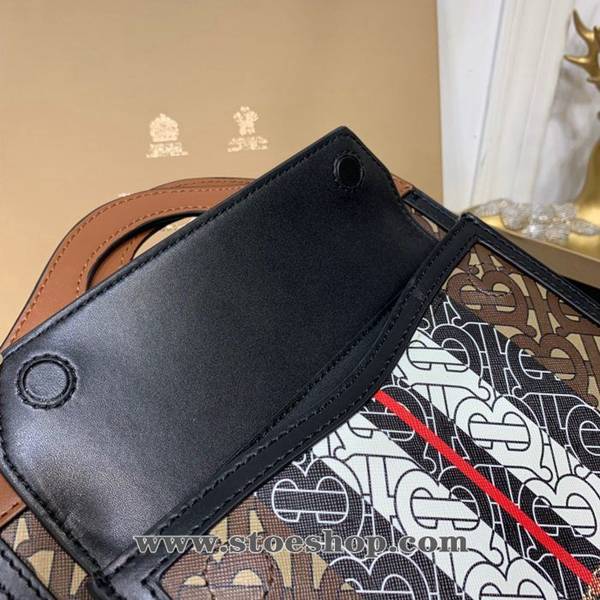 奢侈品a貨burberry撲克牌pocket走秀限量款blpj13576 8 奢侈品a貨burberry撲克牌pocket走秀限量款blpj13576