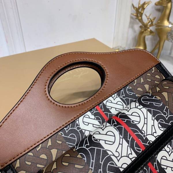 奢侈品a貨burberry撲克牌pocket走秀限量款blpj13576 9 奢侈品a貨burberry撲克牌pocket走秀限量款blpj13576