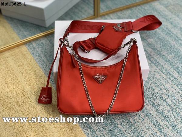 奢侈品1:1prada紅色頂級原單Prada新款nylon Hobo手拎/腋下包blpj13625 1 奢侈品1:1prada紅色頂級原單Prada新款nylon Hobo手拎/腋下包blpj13625