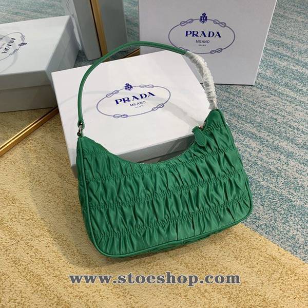 奢侈品高仿pradanylon 皺褶Hobo手拎/腋下包blpj13632 2 奢侈品高仿pradanylon 皺褶Hobo手拎/腋下包blpj13632