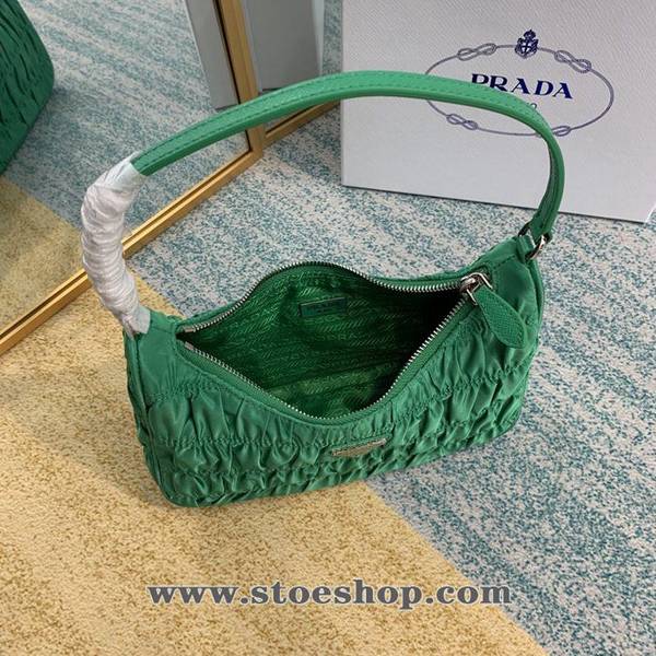奢侈品高仿pradanylon 皺褶Hobo手拎/腋下包blpj13632 6 奢侈品高仿pradanylon 皺褶Hobo手拎/腋下包blpj13632