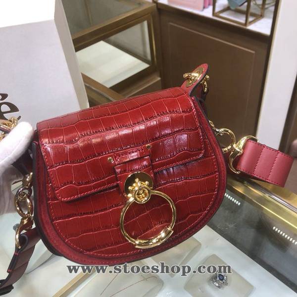 最高等級A貨chloeChloe本季新品“Tess”單肩包馬術風格採用鱷魚紋皮革、蜥蜴紋皮革和光滑皮革精製而成blpj13744 2 最高等級A貨chloeChloe本季新品“Tess”單肩包馬術風格採用鱷魚紋皮革、蜥蜴紋皮革和光滑皮革精製而成blpj13744